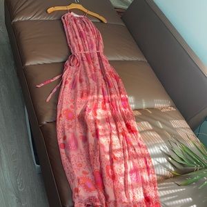 Gorgeous floor length flowing crepe dress